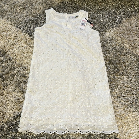 Vineyard Vines Dress Girl’s Size 12 White Eyelet Scallop Swing Dress NWT - Picture 1 of 11